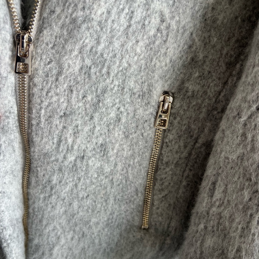 Coat - Picture 6 of 6
